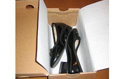 炭シート「杉炭紙」靴箱使用例